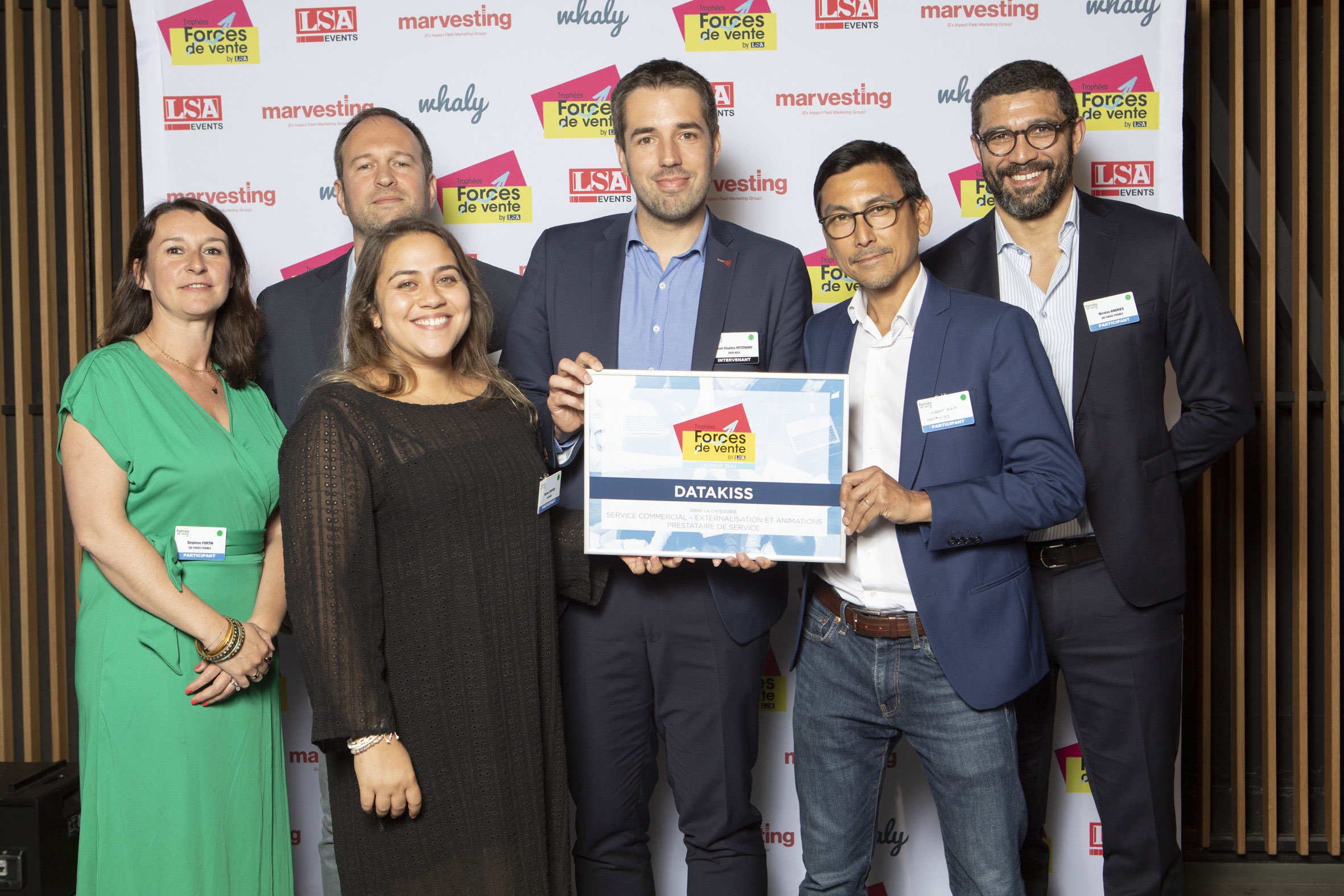 Photo de la remise des prix avec notre client GB FOODS